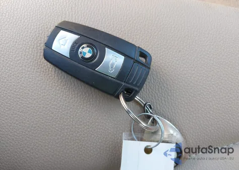 2009 BMW 328 I from USA, damaged, VIN WBAPH77579NM27576